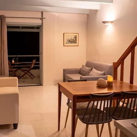 Villa Emma Right On The Beach In Tolo Апартаменты Толон